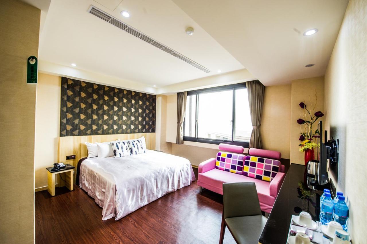 Red Hotel Yuanlin Exterior foto