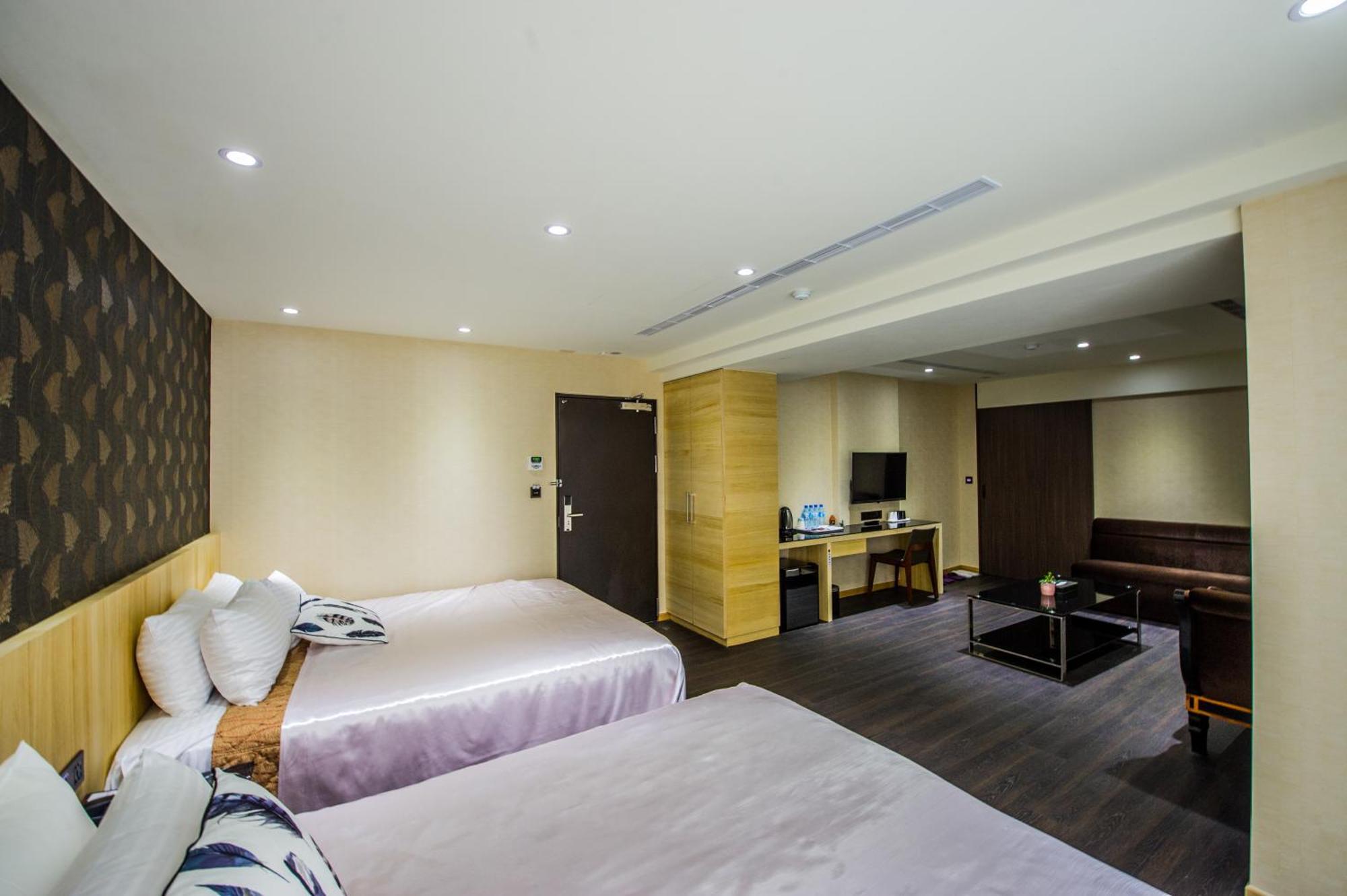 Red Hotel Yuanlin Exterior foto